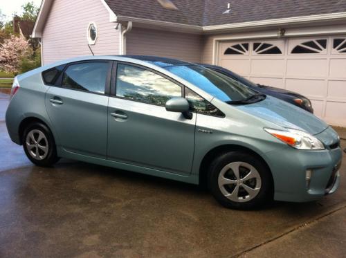Photo Image Gallery & Touchup Paint: Toyota Prius in Sea Glass Pearl  (781)  YEARS: 2012-2013