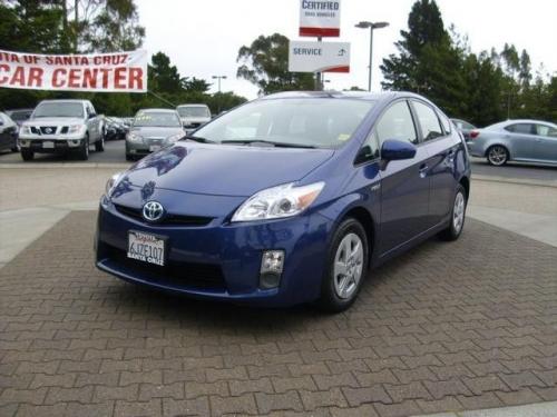 Photo Image Gallery & Touchup Paint: Toyota Prius in Blue Ribbon Metallic  (8T5)  YEARS: 2010-2011