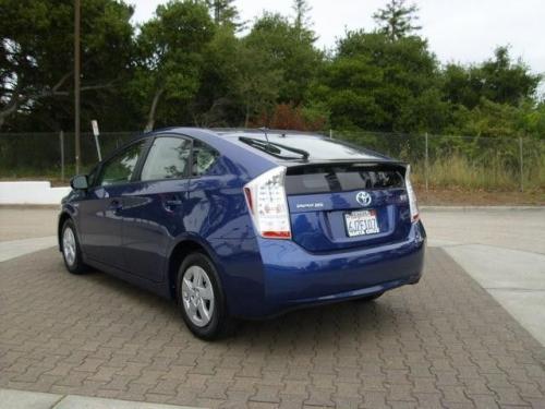 Photo Image Gallery & Touchup Paint: Toyota Prius in Blue Ribbon Metallic  (8T5)  YEARS: 2010-2011