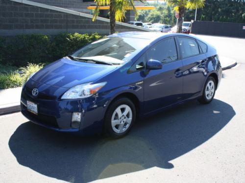 Photo Image Gallery & Touchup Paint: Toyota Prius in Blue Ribbon Metallic  (8T5)  YEARS: 2010-2011
