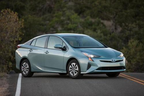Photo Image Gallery & Touchup Paint: Toyota Prius in Sea Glass Pearl  (781)  YEARS: 2016-2017
