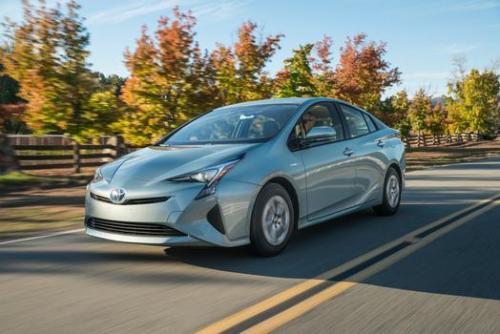 Photo Image Gallery & Touchup Paint: Toyota Prius in Sea Glass Pearl  (781)  YEARS: 2016-2017