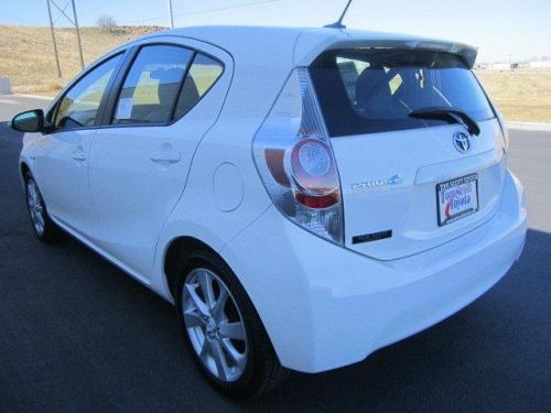 Photo Image Gallery & Touchup Paint: Toyota Priusc in Super White   (040)  YEARS: 2012-2013