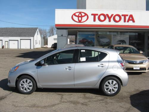 Photo Image Gallery & Touchup Paint: Toyota Priusc in Classic Silver Metallic  (1F7)  YEARS: 2012-2013
