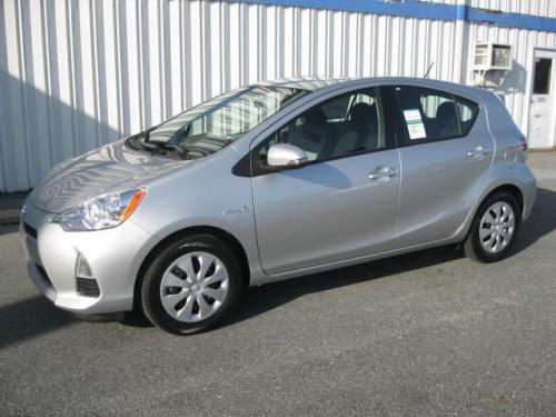 Photo Image Gallery & Touchup Paint: Toyota Priusc in Classic Silver Metallic  (1F7)  YEARS: 2012-2013