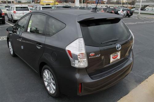Photo Image Gallery & Touchup Paint: Toyota Priusv in Magnetic Gray Metallic  (1G3)  YEARS: 2012-2013