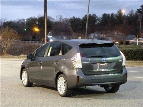 Photo Image Gallery & Touchup Paint: Toyota Priusv in Magnetic Gray Metallic  (1G3)  YEARS: 2012-2013