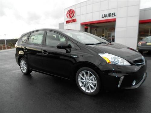 Photo Image Gallery & Touchup Paint: Toyota Priusv in Black    (202)  YEARS: 2012-2013
