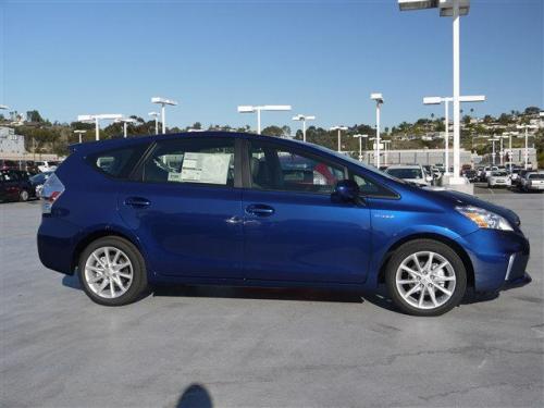 Photo Image Gallery & Touchup Paint: Toyota Priusv in Blue Ribbon Metallic  (8T5)  YEARS: 2012-2013
