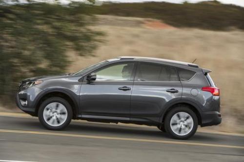 Photo Image Gallery & Touchup Paint: Toyota Rav4 in Magnetic Gray Metallic  (1G3)  YEARS: 2013-2013