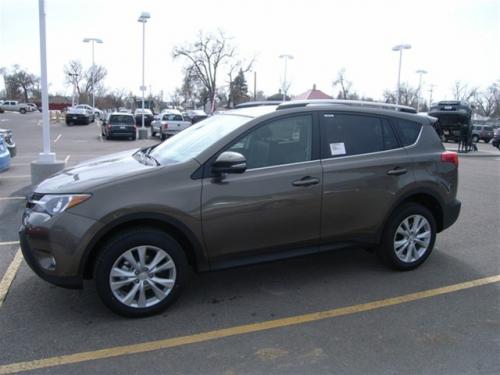 Photo Image Gallery & Touchup Paint: Toyota Rav4 in Pyrite Mica   (4T3)  YEARS: 2013-2013