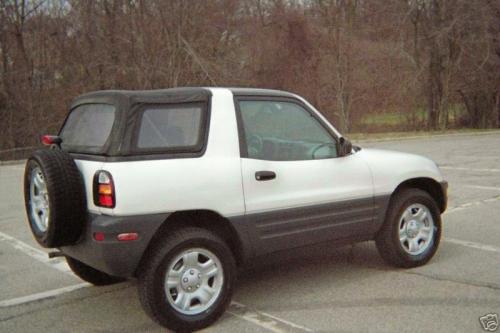 Photo Image Gallery & Touchup Paint: Toyota Rav4 in Natural White   (056)  YEARS: 1997-2001