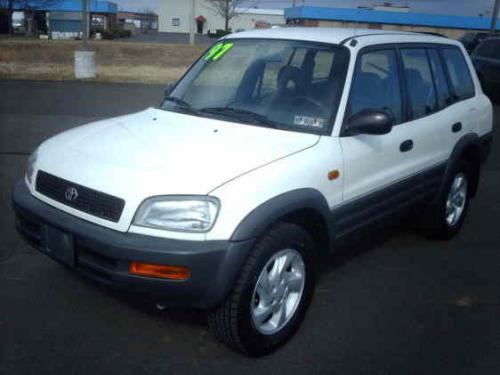 Photo Image Gallery & Touchup Paint: Toyota Rav4 in Natural White   (056)  YEARS: 1997-2001