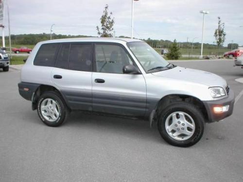 Photo Image Gallery & Touchup Paint: Toyota Rav4 in Alpine Silver Metallic  (199)  YEARS: 1997-1998
