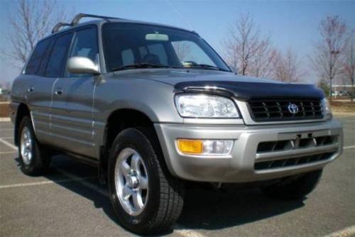 Photo Image Gallery & Touchup Paint: Toyota Rav4 in Quicksilver Fx   (1B9)  YEARS: 1999-2000