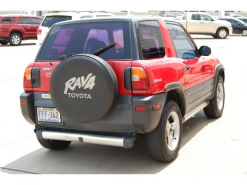 Photo Image Gallery & Touchup Paint: Toyota Rav4 in Bright Red   (3E6)  YEARS: 1996-1997