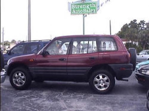 Photo Image Gallery & Touchup Paint: Toyota Rav4 in Prussian Red Pearl  (3J8)  YEARS: 1996-1998
