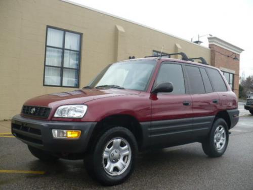 Photo Image Gallery & Touchup Paint: Toyota Rav4 in Venetian Red Pearl  (3M8)  YEARS: 1999-2000