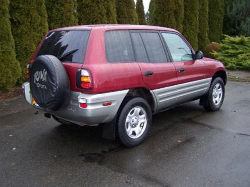 Photo Image Gallery & Touchup Paint: Toyota Rav4 in Venetian Red Pearl  (3M8)  YEARS: 1999-2000