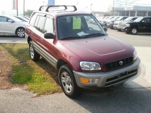 Photo Image Gallery & Touchup Paint: Toyota Rav4 in Venetian Red Pearl  (3M8)  YEARS: 1999-2000
