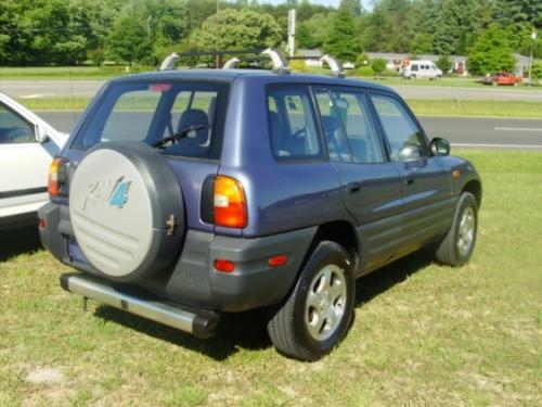 Photo Image Gallery & Touchup Paint: Toyota Rav4 in Purple Storm Metallic  (925)  YEARS: 1996-1997