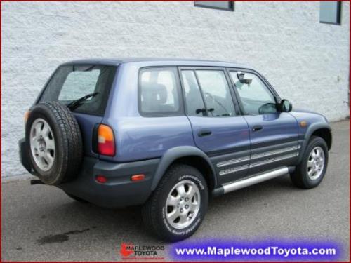 Photo Image Gallery & Touchup Paint: Toyota Rav4 in Purple Storm Metallic  (925)  YEARS: 1996-1997
