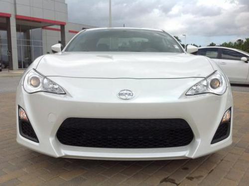 Photo Image Gallery & Touchup Paint: Scion Frs in Whiteout    (37J)  YEARS: 2013-2013