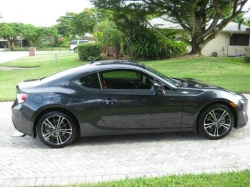 Photo Image Gallery & Touchup Paint: Scion Frs in Asphalt    (61K)  YEARS: 2013-2013