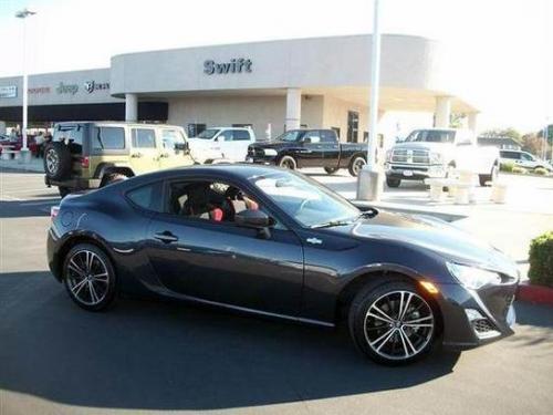Photo Image Gallery & Touchup Paint: Scion Frs in Asphalt    (61K)  YEARS: 2013-2013