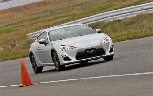 Photo Image Gallery & Touchup Paint: Scion Frs in Argento    (D6S)  YEARS: 2013-2013