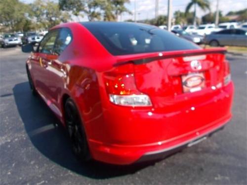 Photo Image Gallery & Touchup Paint: Scion TC in Absolutely Red   (3P0)  YEARS: 2014-2014