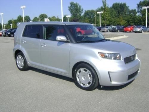 Photo Image Gallery & Touchup Paint: Scion XB in Classic Silver Metallic  (1F7)  YEARS: 2008-2013