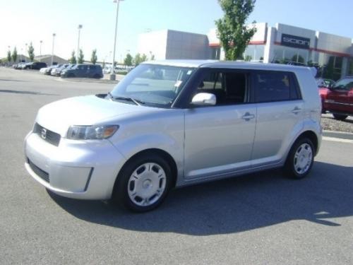 Photo Image Gallery & Touchup Paint: Scion XB in Classic Silver Metallic  (1F7)  YEARS: 2008-2013