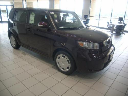 Photo Image Gallery & Touchup Paint: Scion XB in Sizzling Crimson Mica  (3R0)  YEARS: 2010-2013
