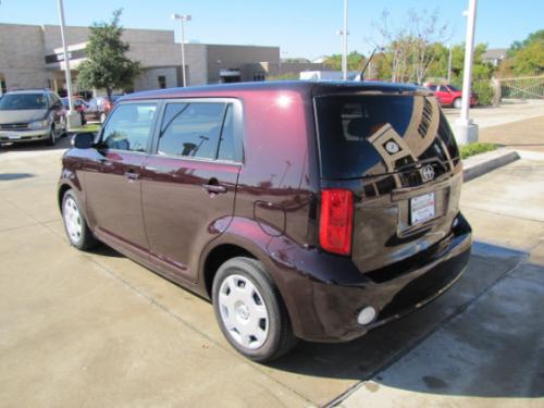 Photo Image Gallery & Touchup Paint: Scion XB in Sizzling Crimson Mica  (3R0)  YEARS: 2010-2013