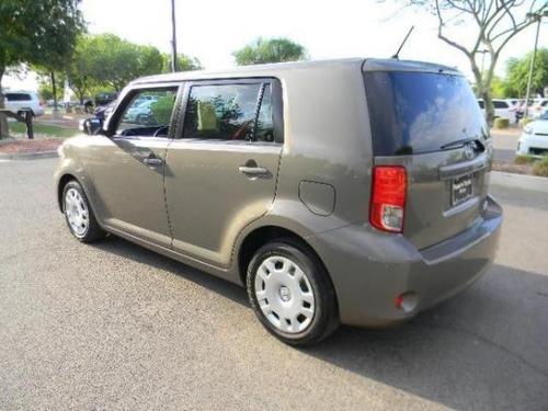 Photo Image Gallery & Touchup Paint: Scion XB in Army Rock Metallic  (4V0)  YEARS: 2011-2013