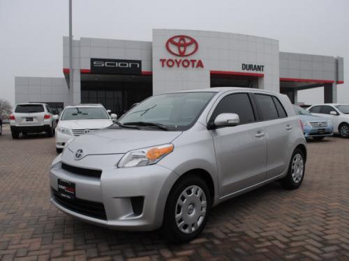 Photo Image Gallery & Touchup Paint: Scion XD in Classic Silver Metallic  (1F7)  YEARS: 2011-2013