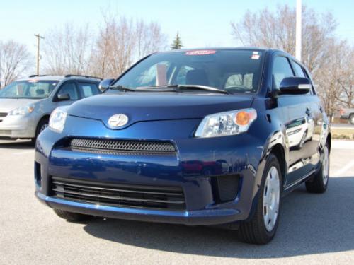 Photo Image Gallery & Touchup Paint: Scion XD in Nautical Blue Metallic  (8S6)  YEARS: 2008-2013