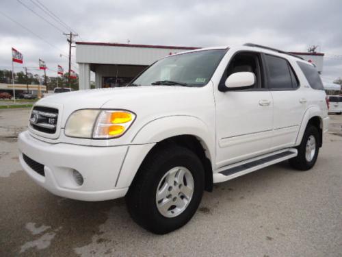 Photo Image Gallery & Touchup Paint: Toyota Sequoia in Natural White   (056)  YEARS: 2001-2006