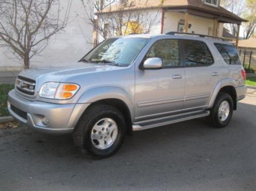 Photo Image Gallery & Touchup Paint: Toyota Sequoia in Thunder Gray Metallic  (1C7)  YEARS: 2001-2002