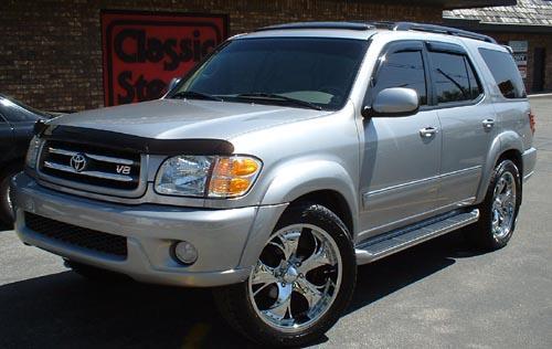 Photo Image Gallery & Touchup Paint: Toyota Sequoia in Silver Sky Metallic  (1D6)  YEARS: 2001-2007