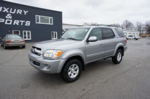 Photo Image Gallery & Touchup Paint: Toyota Sequoia in Silver Sky Metallic  (1D6)  YEARS: 2001-2007