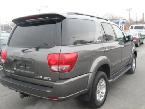 Photo Image Gallery & Touchup Paint: Toyota Sequoia in Phantom Gray Pearl  (1E3)  YEARS: 2003-2007