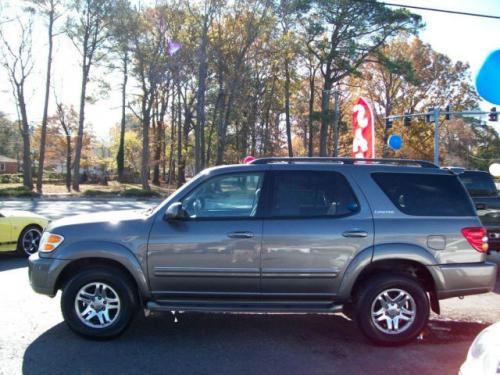 Photo Image Gallery & Touchup Paint: Toyota Sequoia in Phantom Gray Pearl  (1E3)  YEARS: 2003-2007