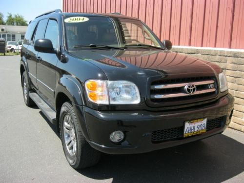 Photo Image Gallery & Touchup Paint: Toyota Sequoia in Black    (202)  YEARS: 2001-2007