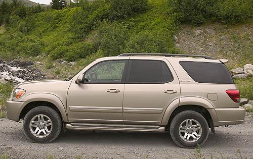 Photo Image Gallery & Touchup Paint: Toyota Sequoia in Desert Sand Mica  (4Q2)  YEARS: 2005-2007