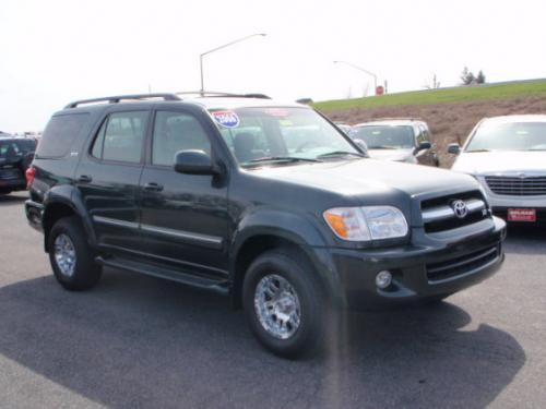 Photo Image Gallery & Touchup Paint: Toyota Sequoia in Timberland Mica   (6T8)  YEARS: 2006-2007