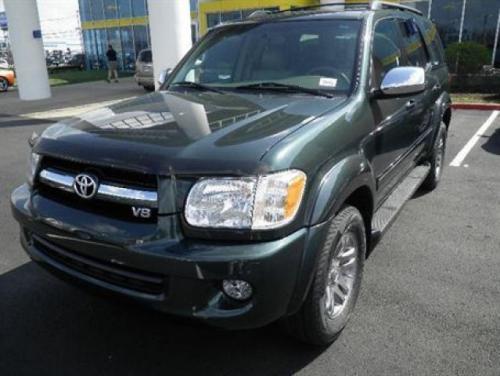 Photo Image Gallery & Touchup Paint: Toyota Sequoia in Timberland Mica   (6T8)  YEARS: 2006-2007