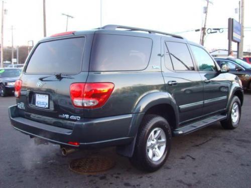 Photo Image Gallery & Touchup Paint: Toyota Sequoia in Timberland Mica   (6T8)  YEARS: 2006-2007