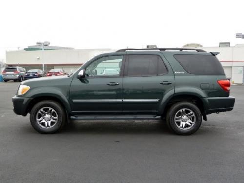 Photo Image Gallery & Touchup Paint: Toyota Sequoia in Timberland Mica   (6T8)  YEARS: 2006-2007